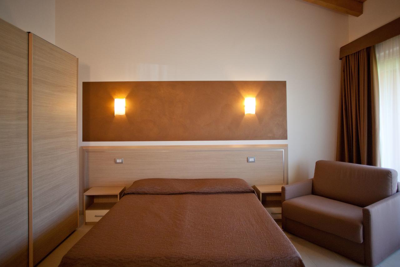 Agriturismo Tre Colline 巴多利诺 外观 照片