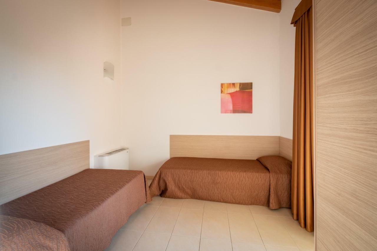 Agriturismo Tre Colline 巴多利诺 外观 照片